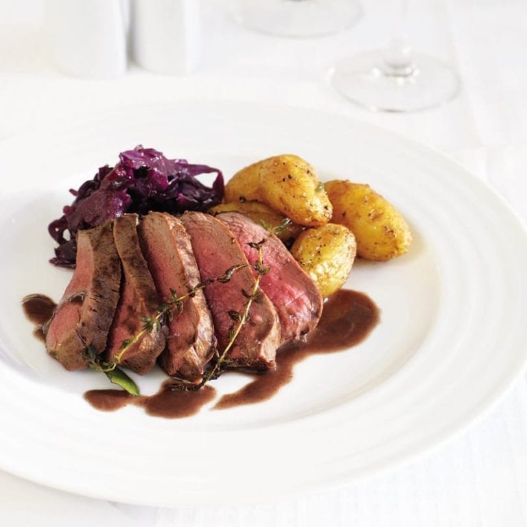 Pan-roasted venison with braised red cabbage