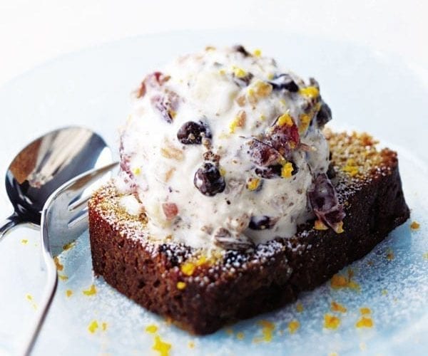 Christmas cake ice cream