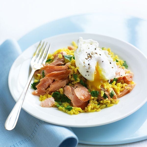 Hot smoked salmon kedgeree with poached eggs