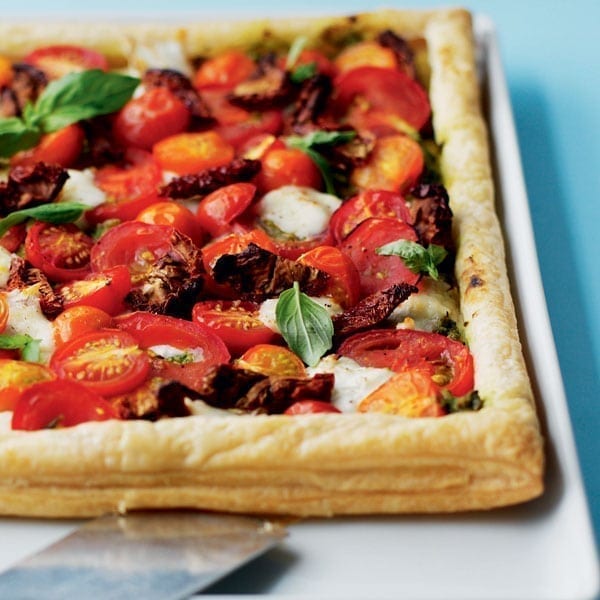 Mixed tomato puff tart