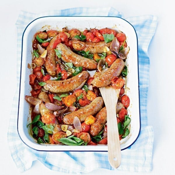 Oven-baked sausages and balsamic tomatoes