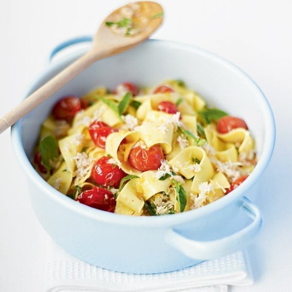 Crab and cherry tomato pasta with basil and lemon