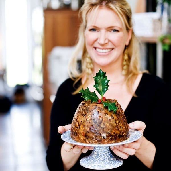 Christmas pudding with brandy cream