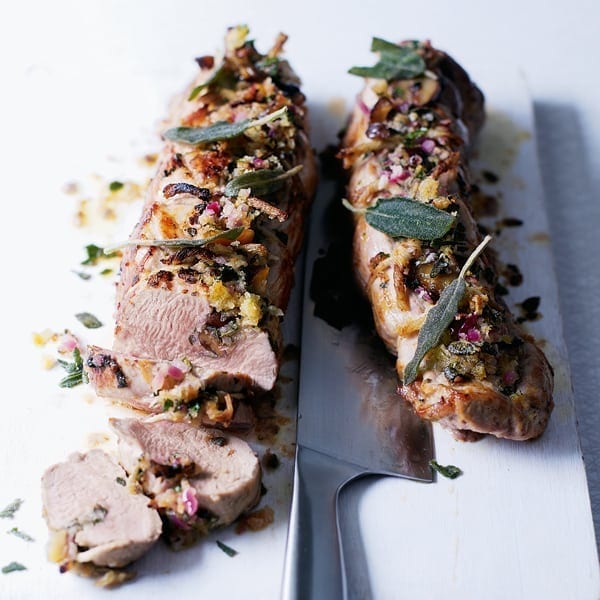 Pork fillet stuffed with sage and chestnut