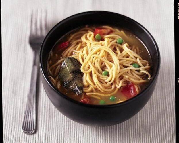 Quick curried noodles