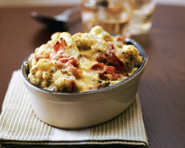 Quick cauliflower cheese
