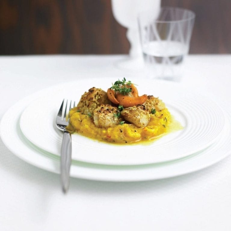 Seared scallops with Parmesan crust and squash purée