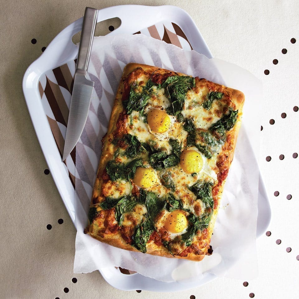 Spinach and egg pizza recipe delicious. magazine