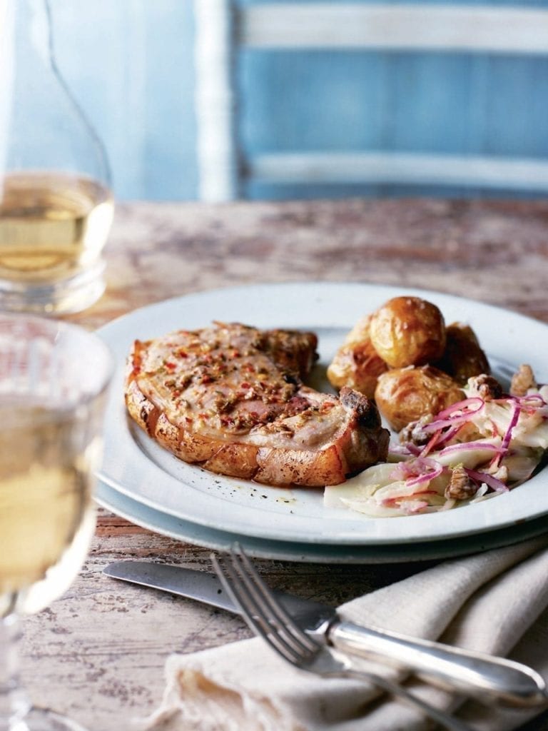 Pork chops with fennel and apple slaw