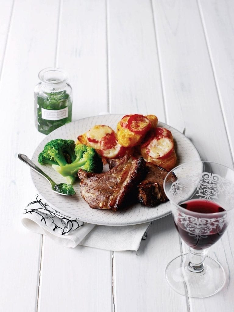 Minted lamb chops with hash browns