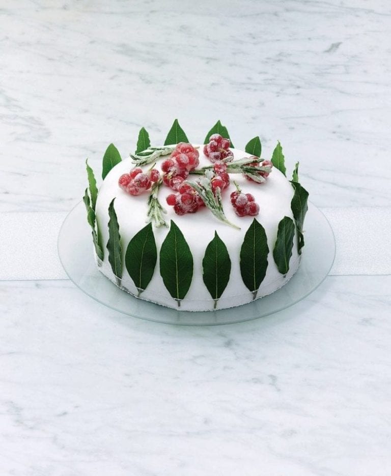 Classic Christmas cake