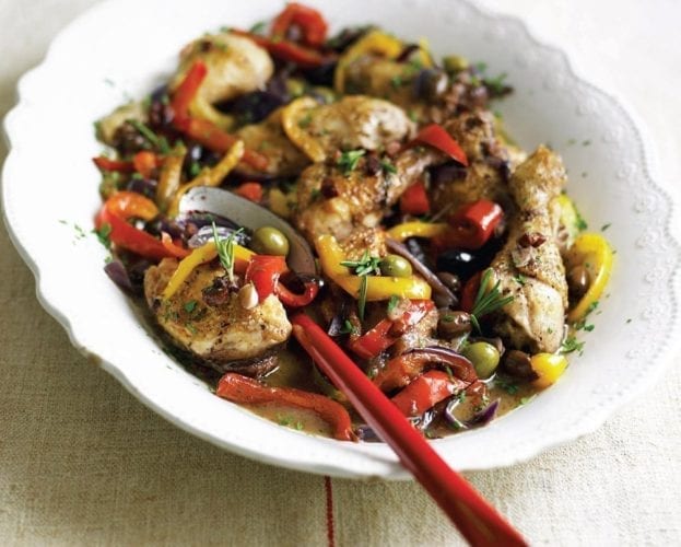 Red wine chicken with peppers and olives