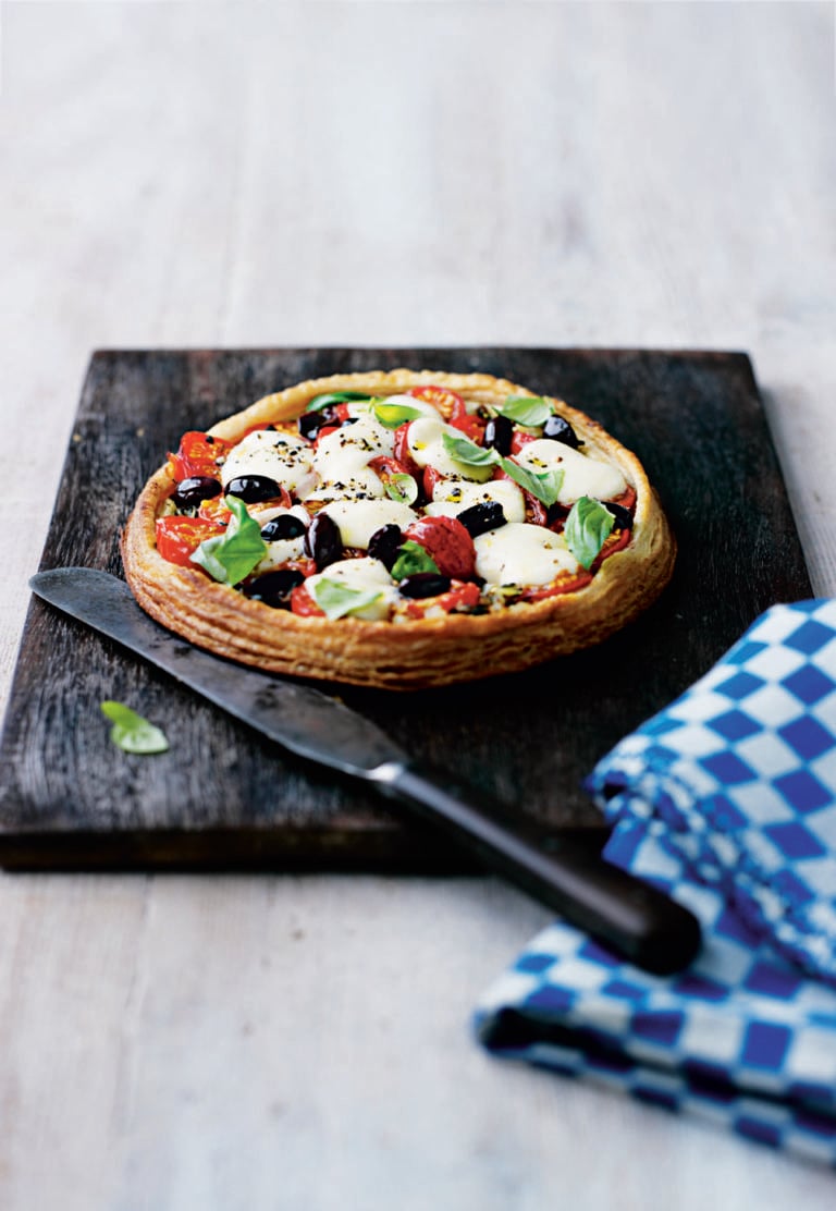 Provençal tart scented with basil