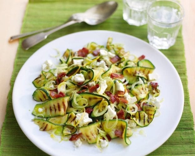 Griddled courgette salad with goat’s cheese and honey