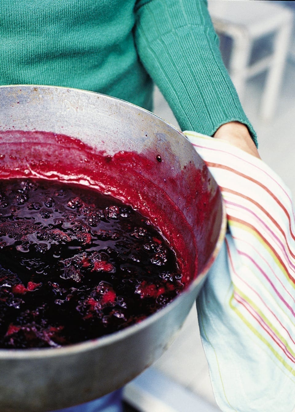 Blackberry and apple jam recipe delicious. magazine