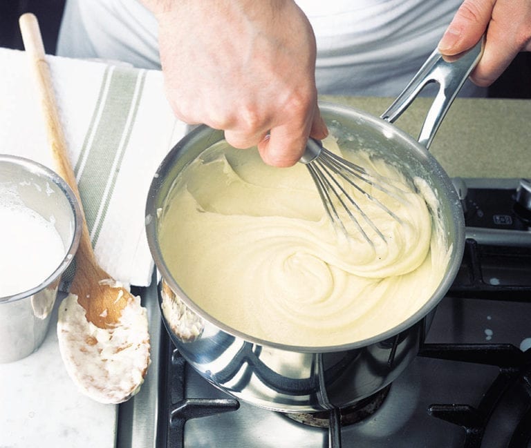 How to make white sauce