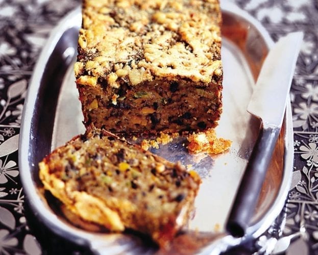 Vegetarian Christmas nut roast