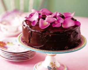 Eric Lanlard’s video guide to show-stopping cakes