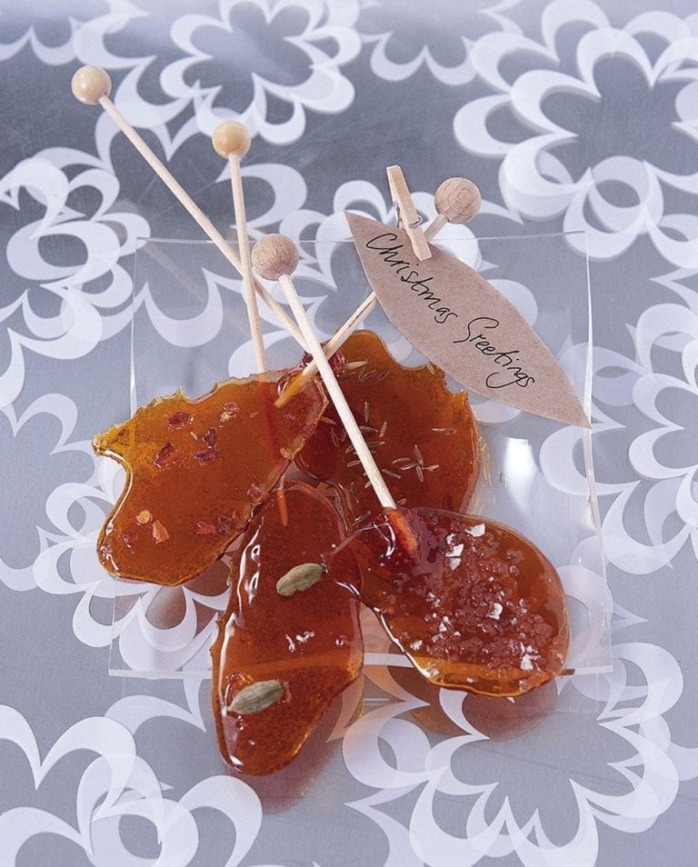 Spiced caramel lollipops