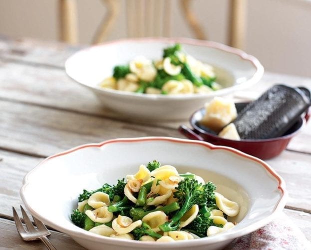 Easy broccoli, chilli and lemon spaghetti