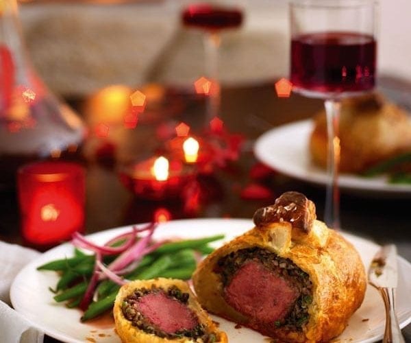 Individual beef pies