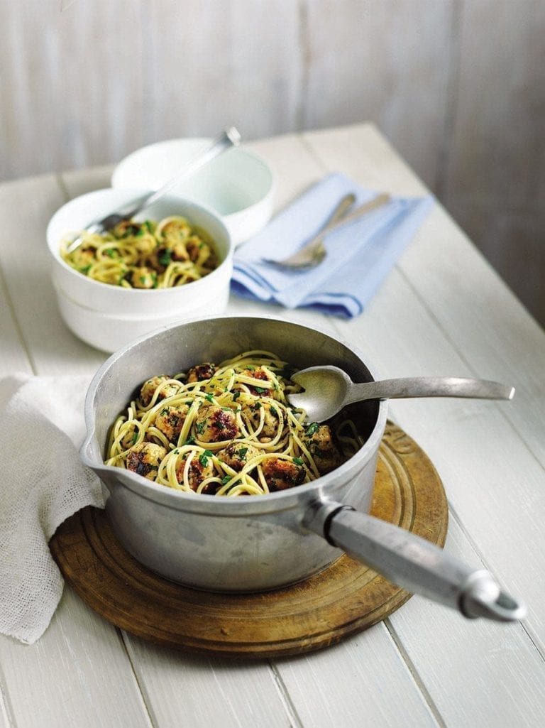 Sicilian turkey meatballs and pasta