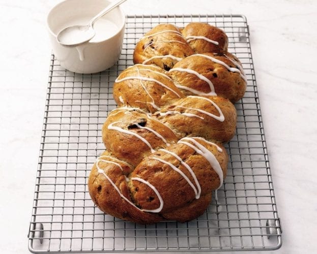 Cinnamon plait
