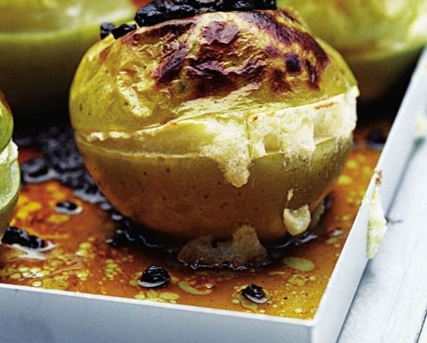 Baked apples