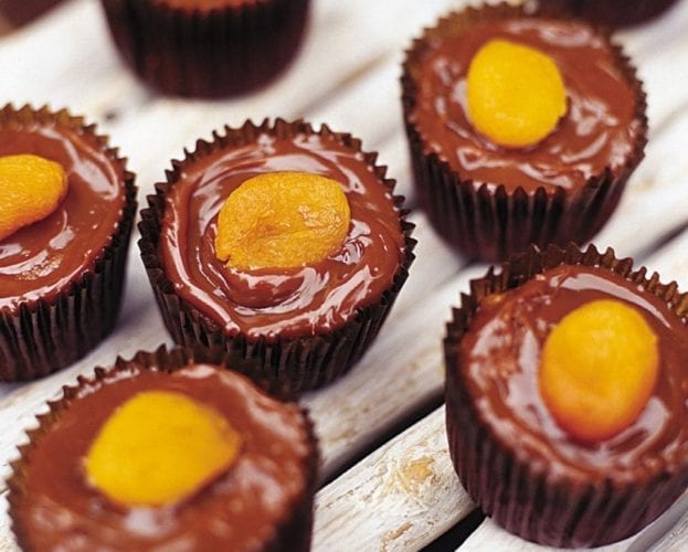 Sticky toffee pumpkin cupcakes