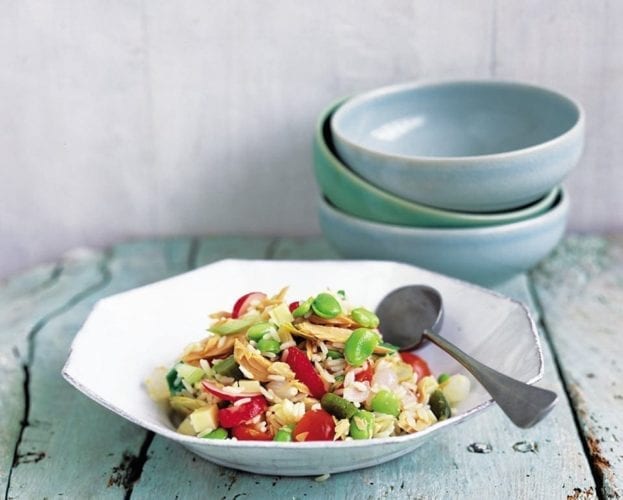 Rice salad for picnics and barbecues