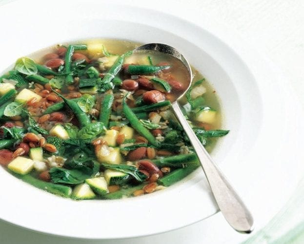 Courgette and farro summer soup