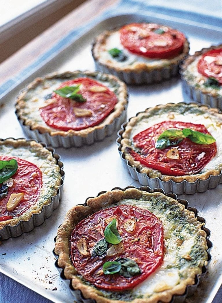 Tomato, mozzarella and basil tarts