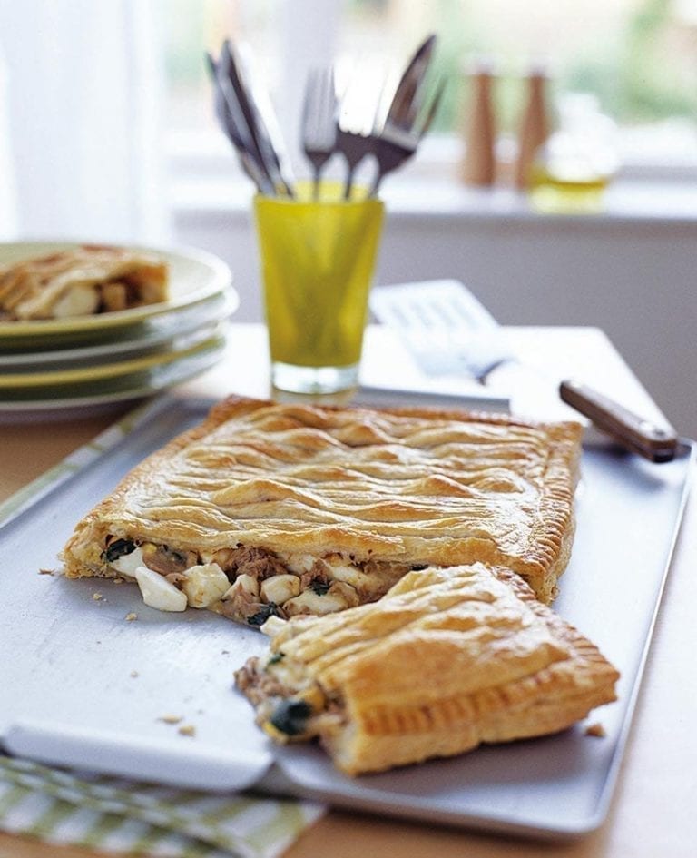 Tuna and egg puff pie