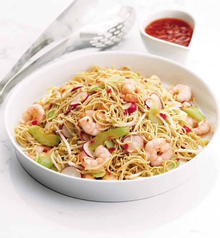 Sweet chilli prawn and egg noodle salad