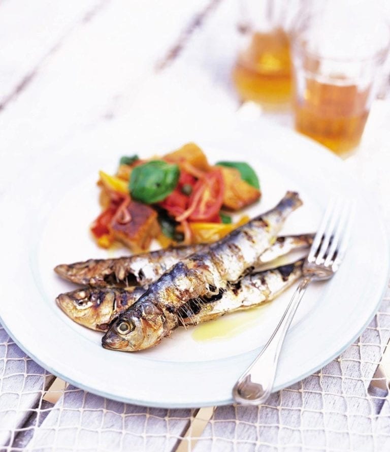 Grilled sardines with panzanella