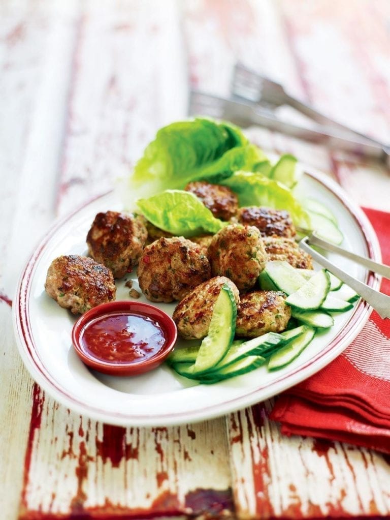 Oriental pork cakes