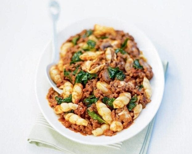 beef, spinach and mozzarella ragù