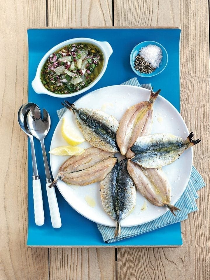 Grilled sardines with lemon salsa