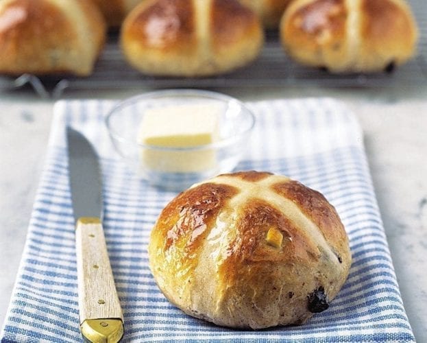 hot cross buns