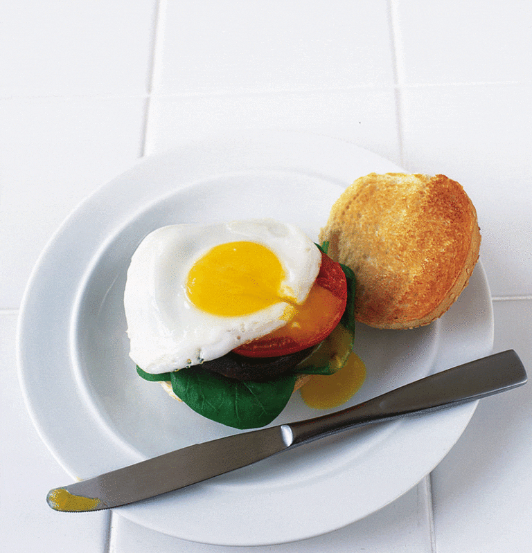 Mushroom, tomato and egg burger