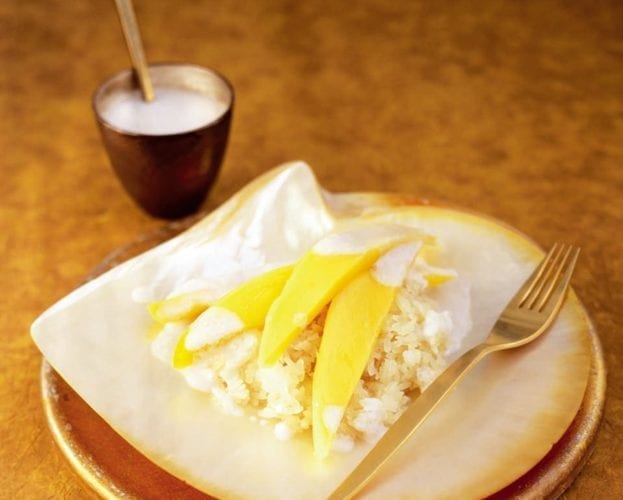 Ginger and lemongrass marinated beans with crab and sticky rice