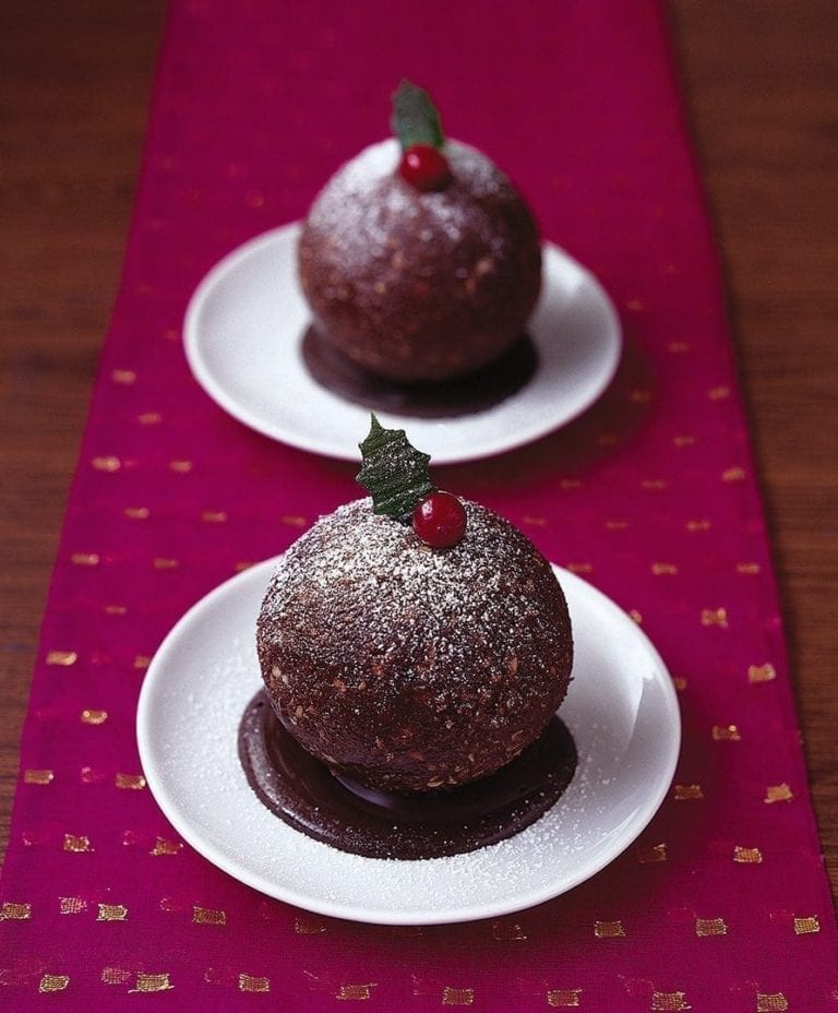 Chocolate cranberry puds