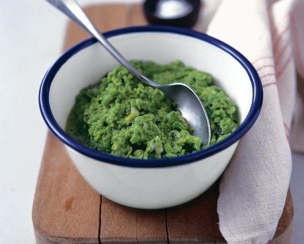 Minted pea purée
