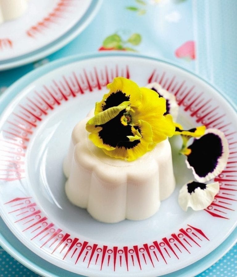 Creamy lemon blancmange