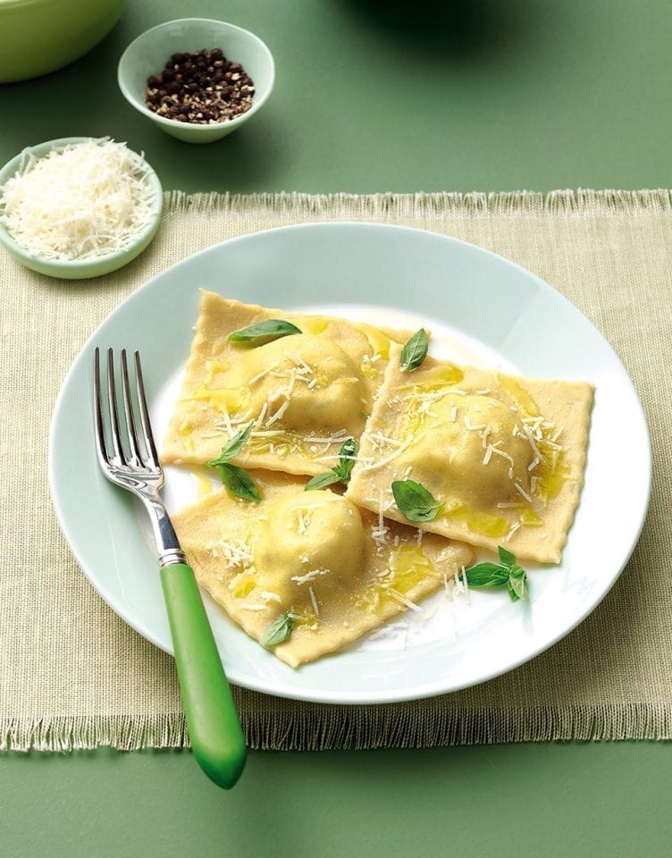 Ricotta and basil ravioli