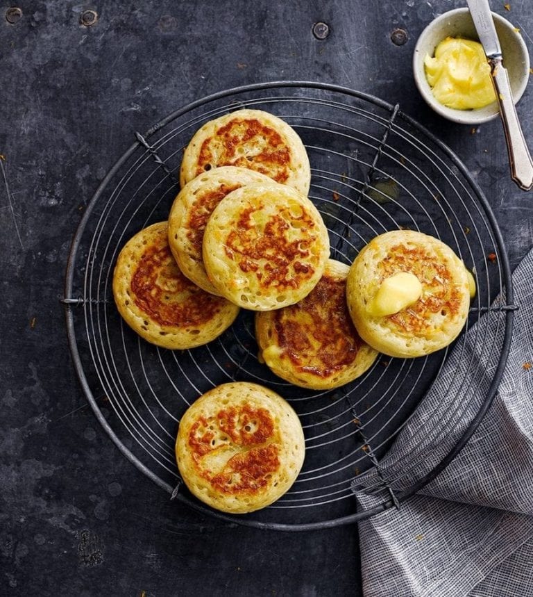 How to make crumpets