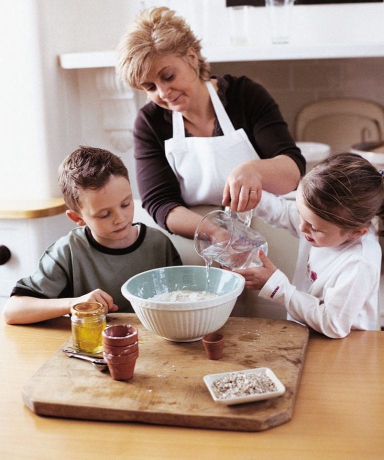 Kids’ cookery classes