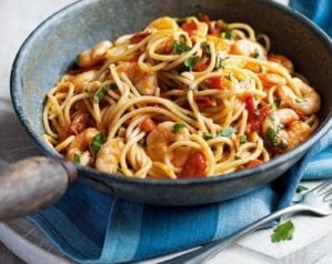 Chilli, tomato and prawn pasta – video