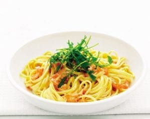 Smoked salmon linguine video recipe