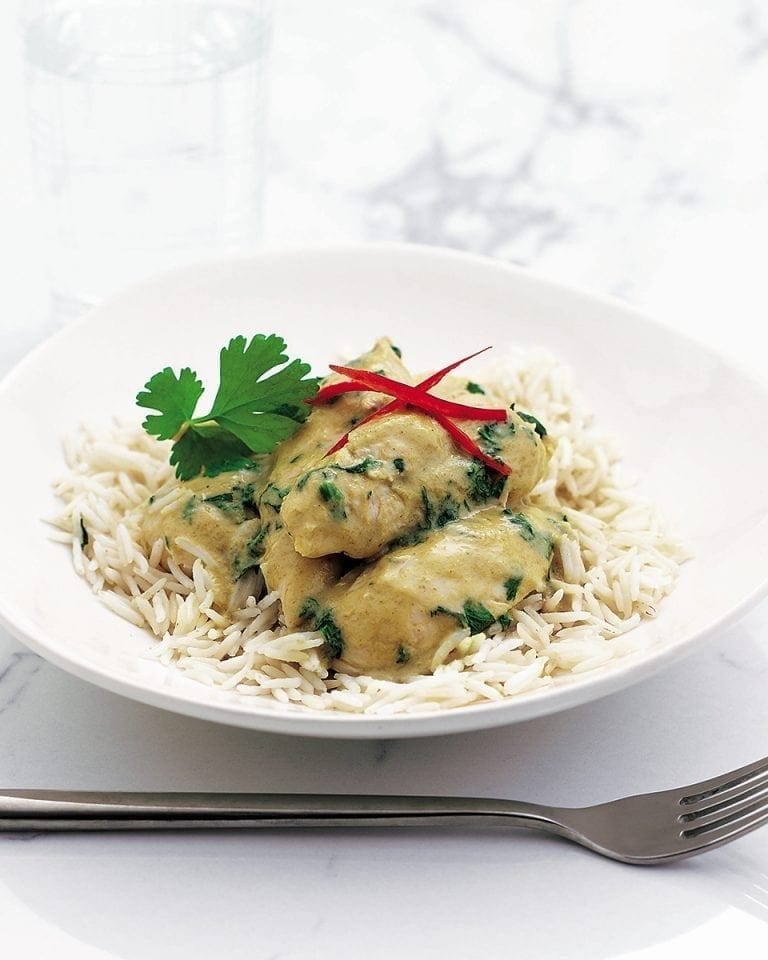 Quick Thai green chicken curry